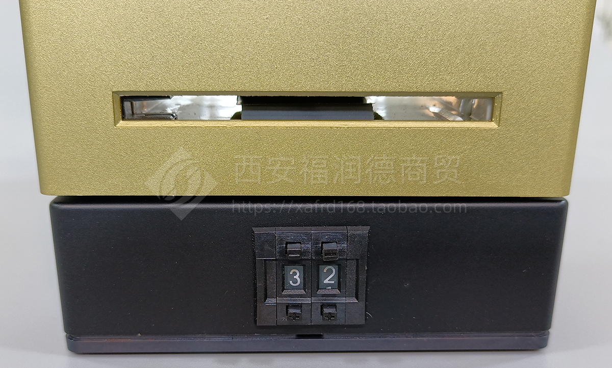 便携式扑克自动发牌机